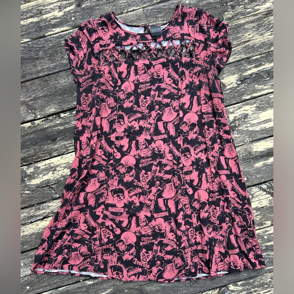 Torrid Universal Monsters dress size 1